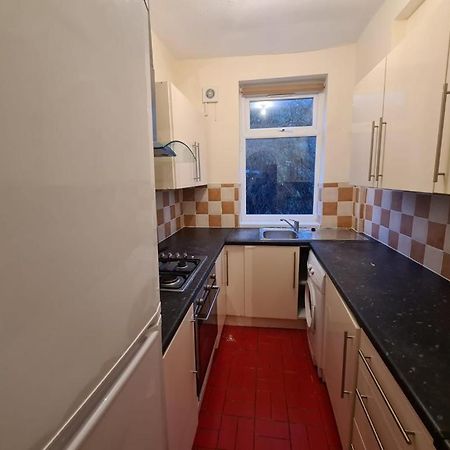 Budget Double En-Suite Bedroom Sheffield Exterior foto